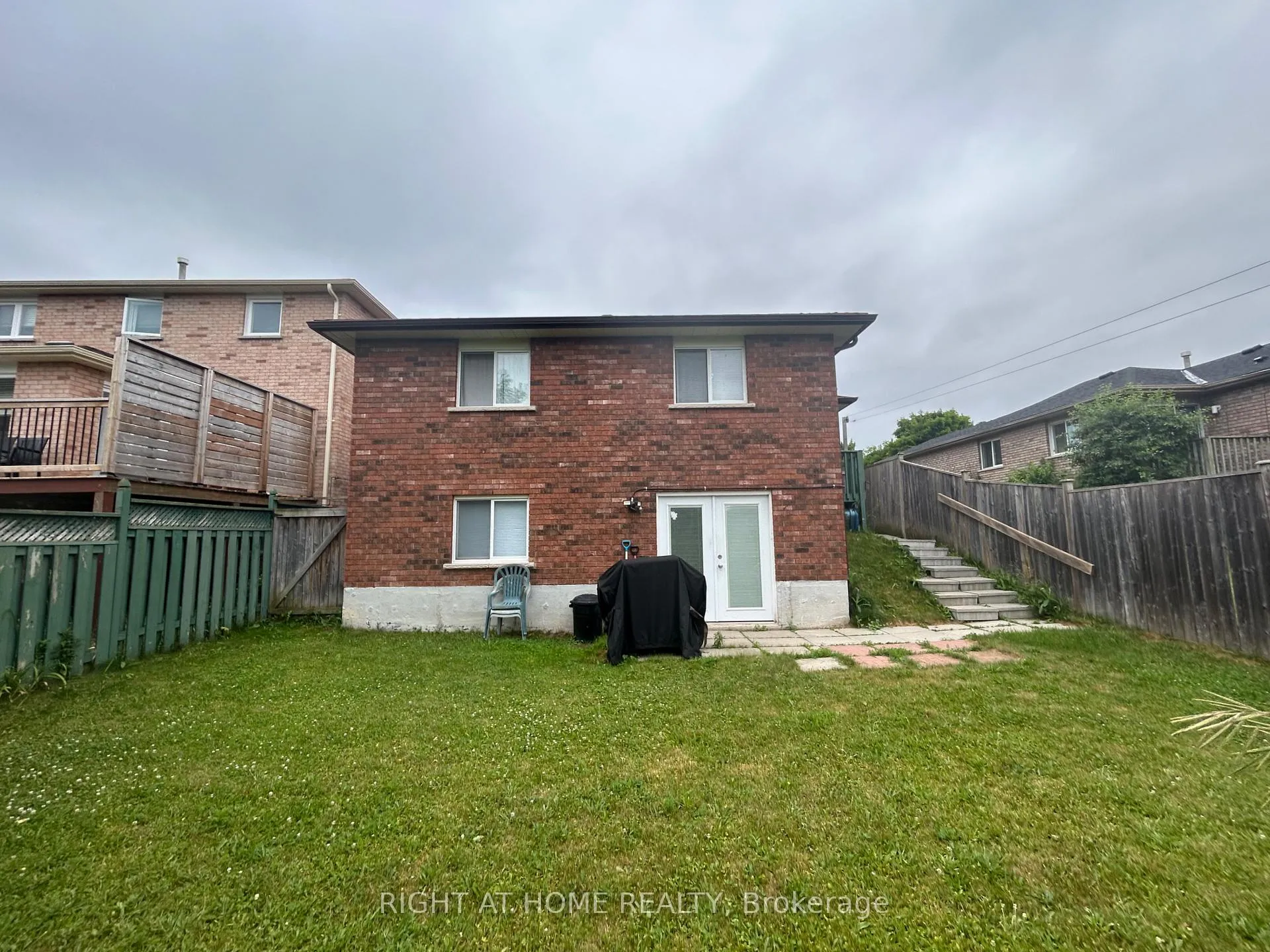 Photo 6 of Unit Lower level, 58 Irwin Drive, Barrie, Northwest — HOMEH