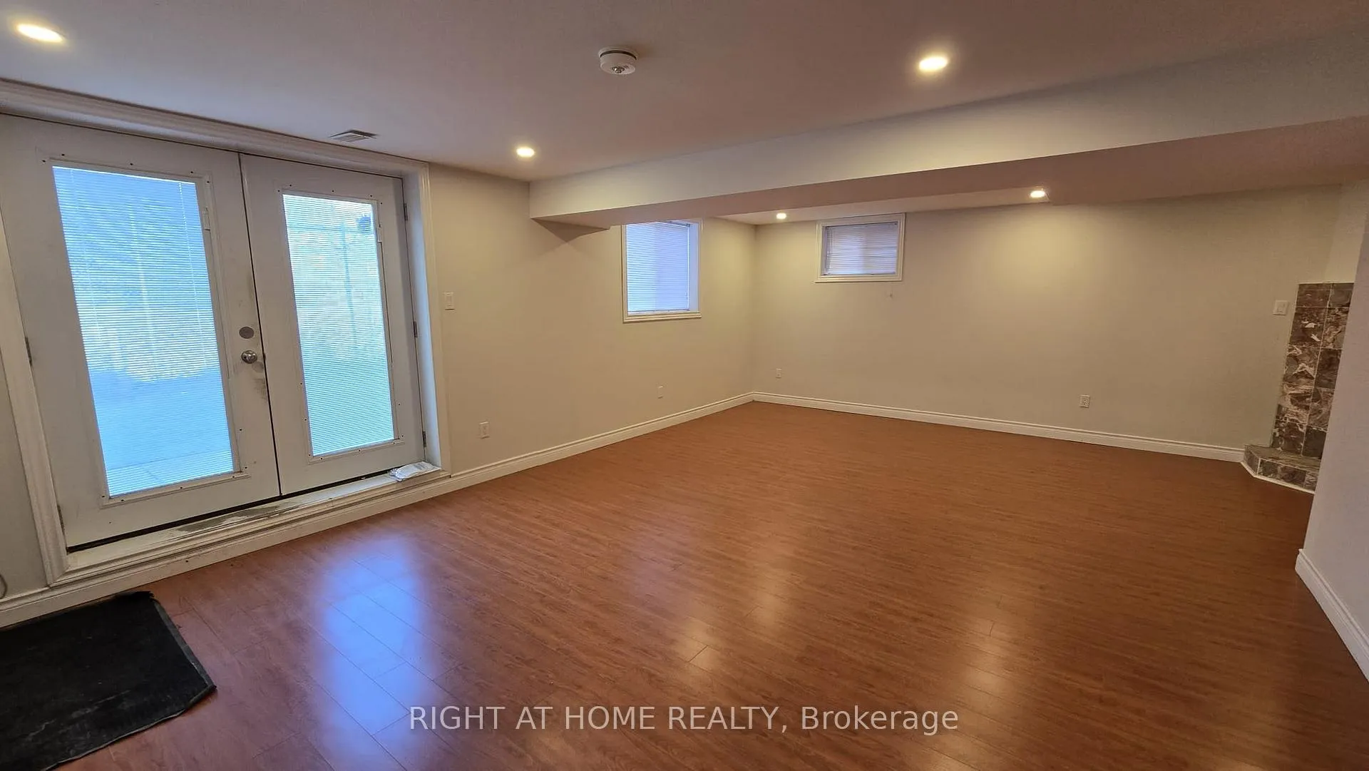 Photo 8 of Unit Lower level, 58 Irwin Drive, Barrie, Northwest — HOMEH