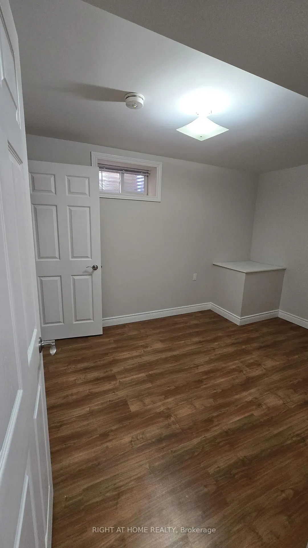 Photo 12 of Unit Lower level, 58 Irwin Drive, Barrie, Northwest — HOMEH
