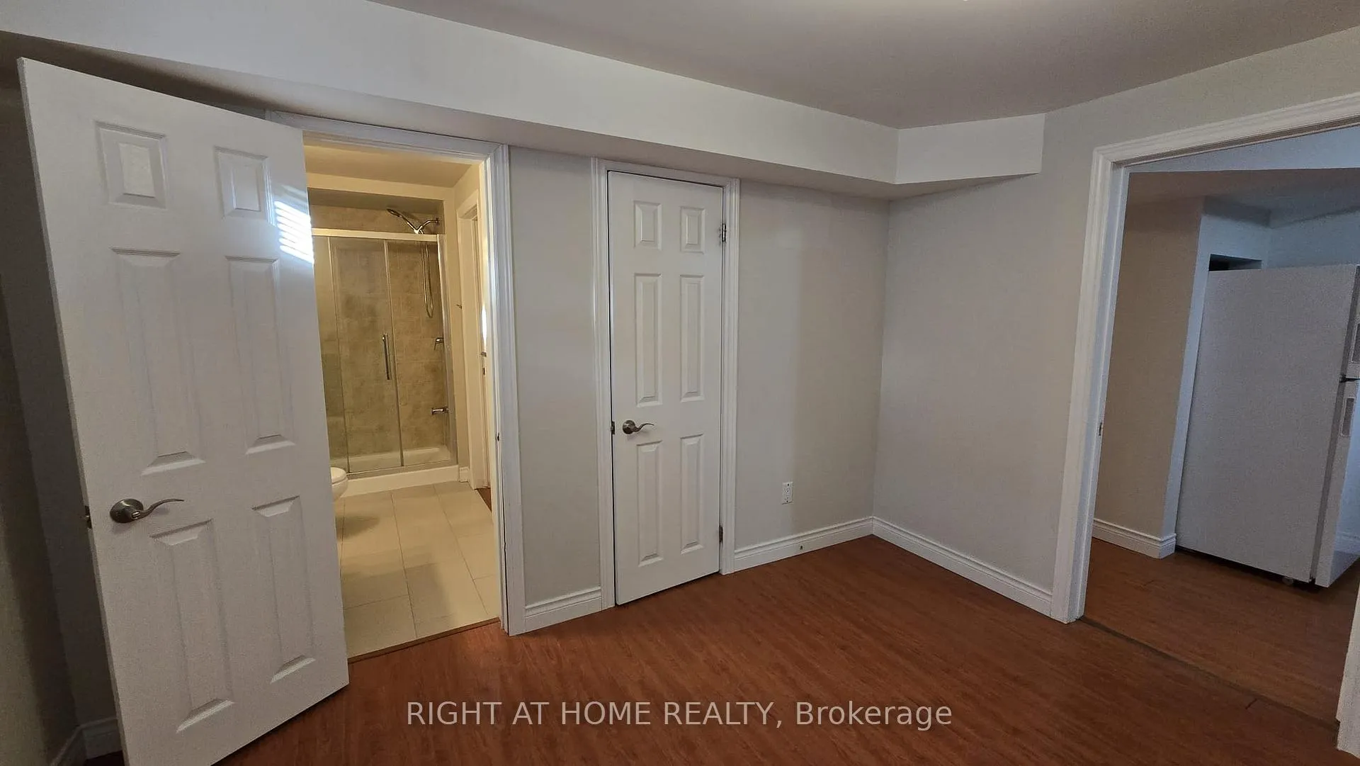 Photo 15 of Unit Lower level, 58 Irwin Drive, Barrie, Northwest — HOMEH