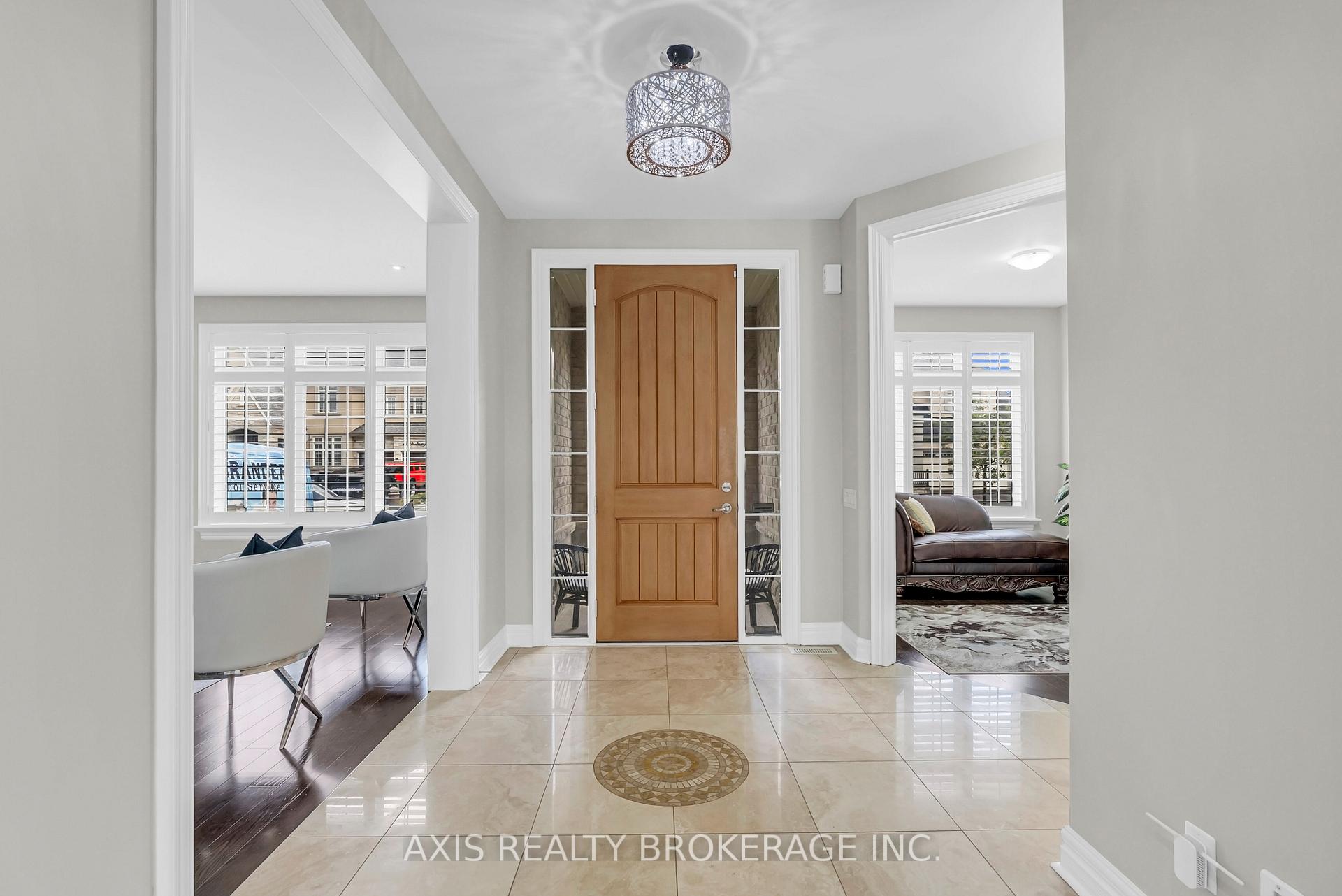 Photo 8 of 48 Kelways Circle, Brampton, Bram East — HOMEH