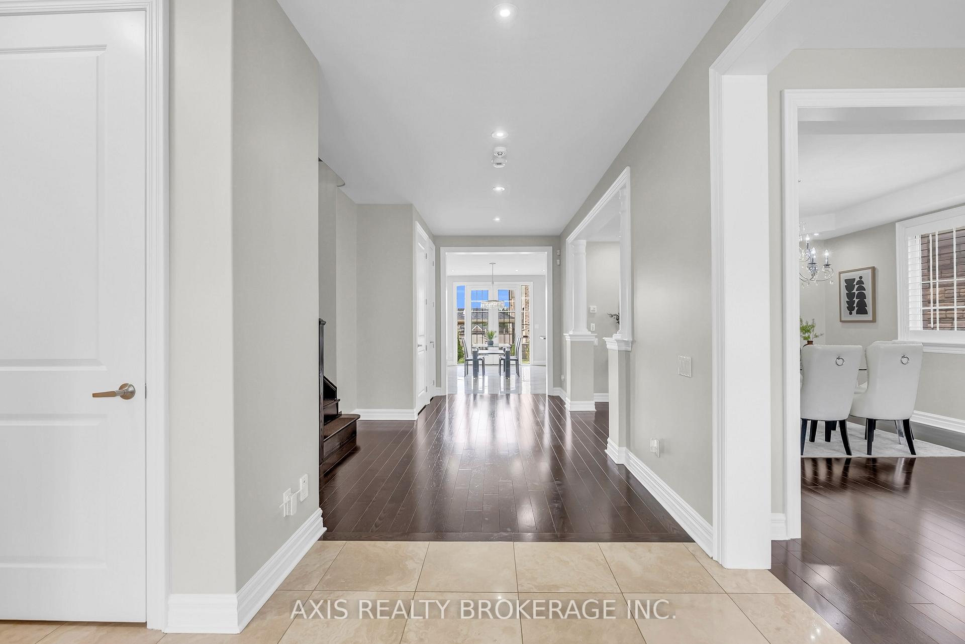 Photo 11 of 48 Kelways Circle, Brampton, Bram East — HOMEH