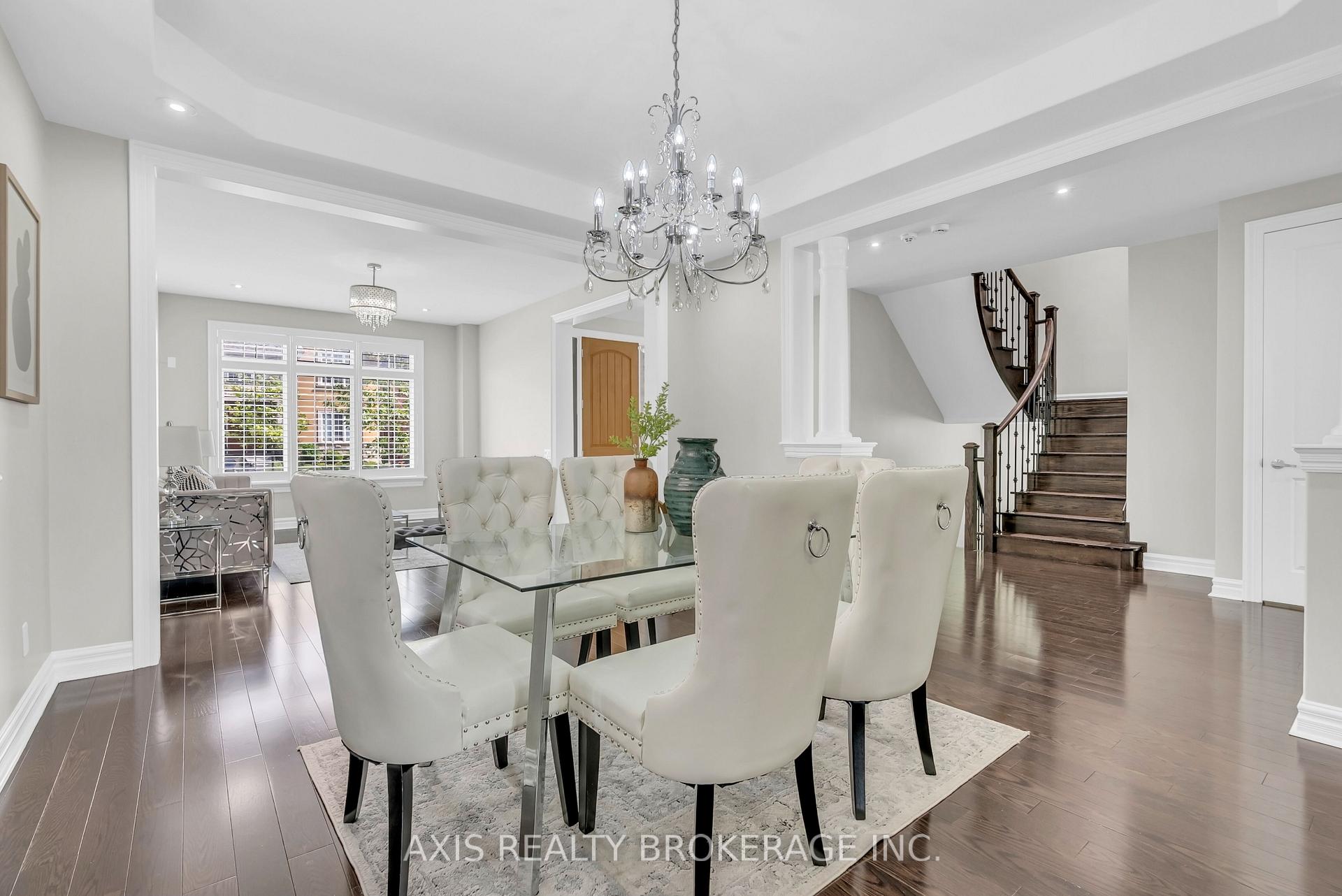 Photo 5 of 48 Kelways Circle, Brampton, Bram East — HOMEH