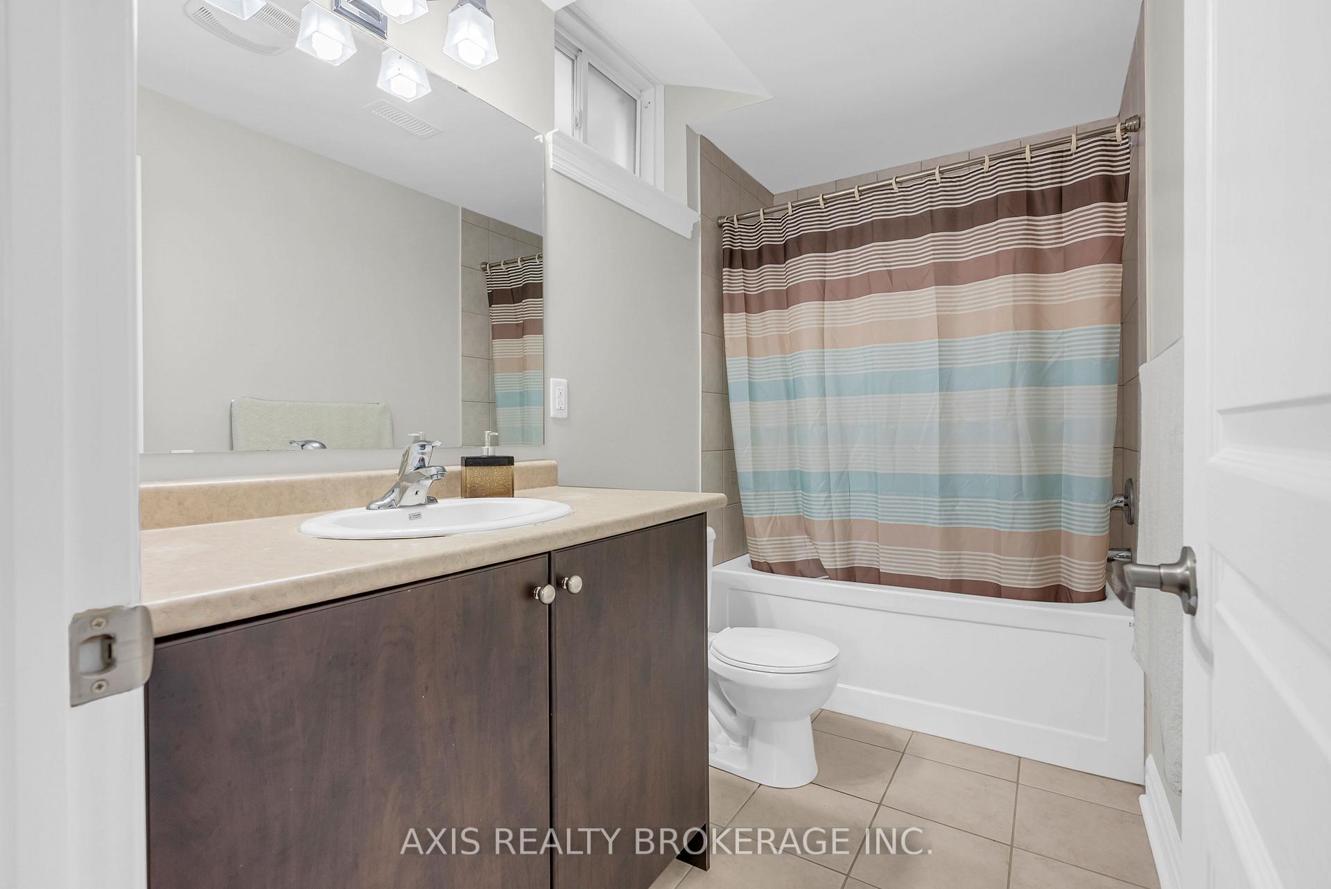 Photo 31 of 48 Kelways Circle, Brampton, Bram East — HOMEH