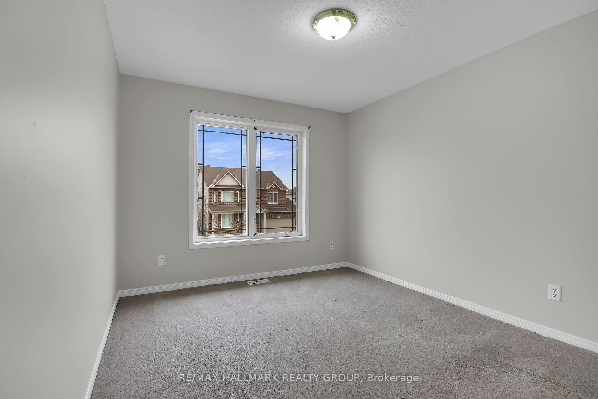 Photo 22 of 714 Clearbrook Drive, Ottawa, Barrhaven - Strandherd — HOMEH