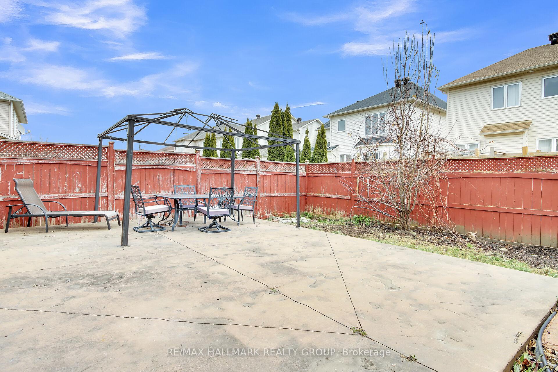 Photo 32 of 714 Clearbrook Drive, Ottawa, Barrhaven - Strandherd — HOMEH