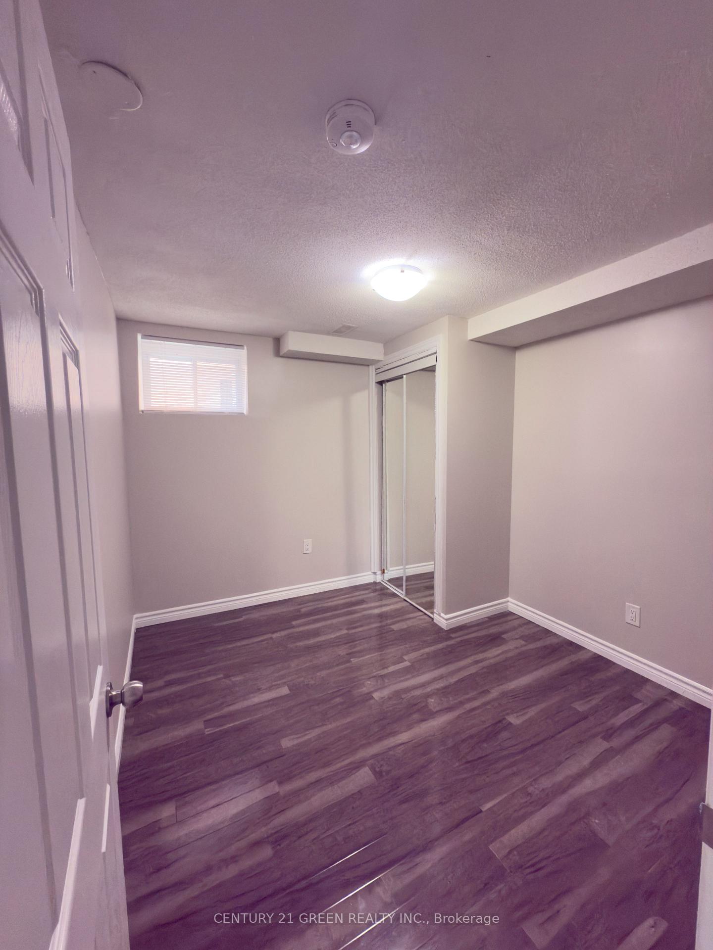 Photo 6 of 9 Borrelli (Bsmt) Drive, Brampton, Credit Valley — HOMEH