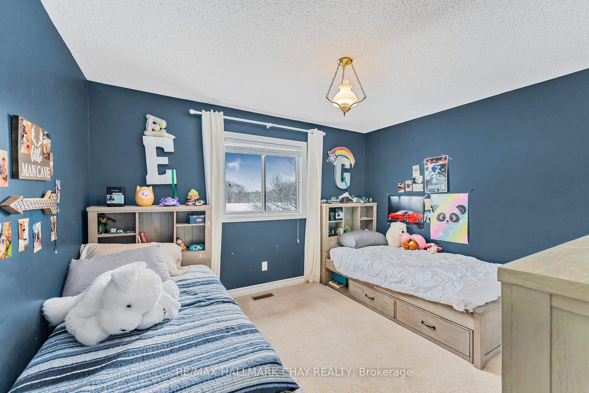 Photo 23 of 15 Callaghan Drive, Barrie, Letitia Heights — HOMEH