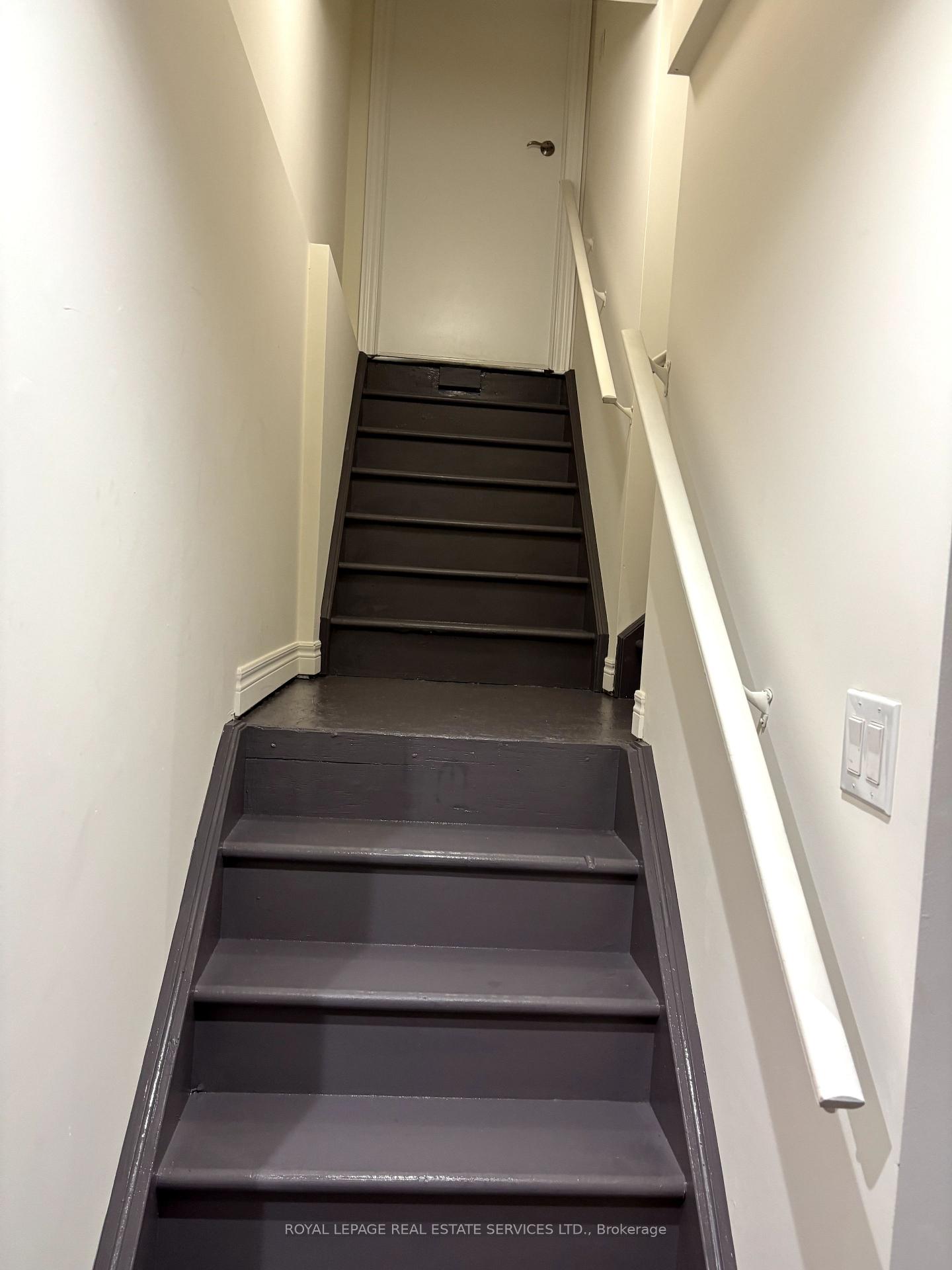 Photo 3 of 64 George Robinson Drive, Brampton, Credit Valley — HOMEH