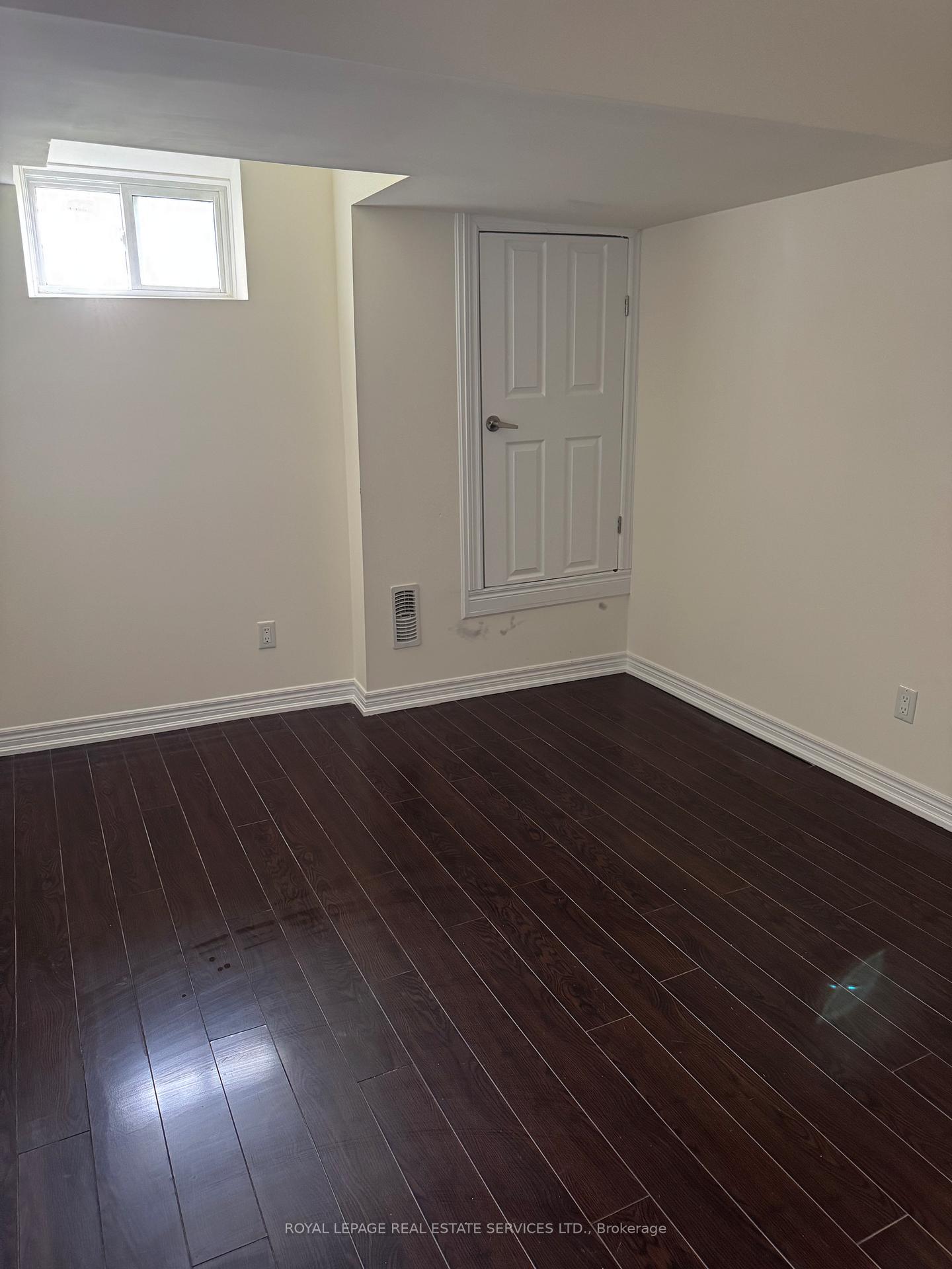 Photo 10 of 64 George Robinson Drive, Brampton, Credit Valley — HOMEH
