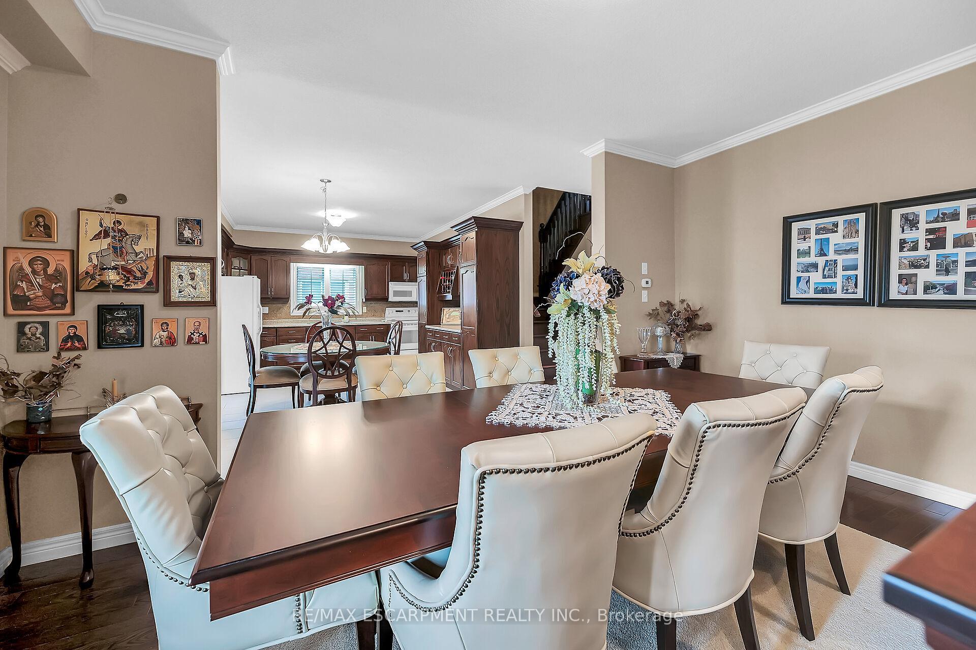 Photo 10 of 7 Kathleen Court, Hamilton, Hampton Heights — HOMEH