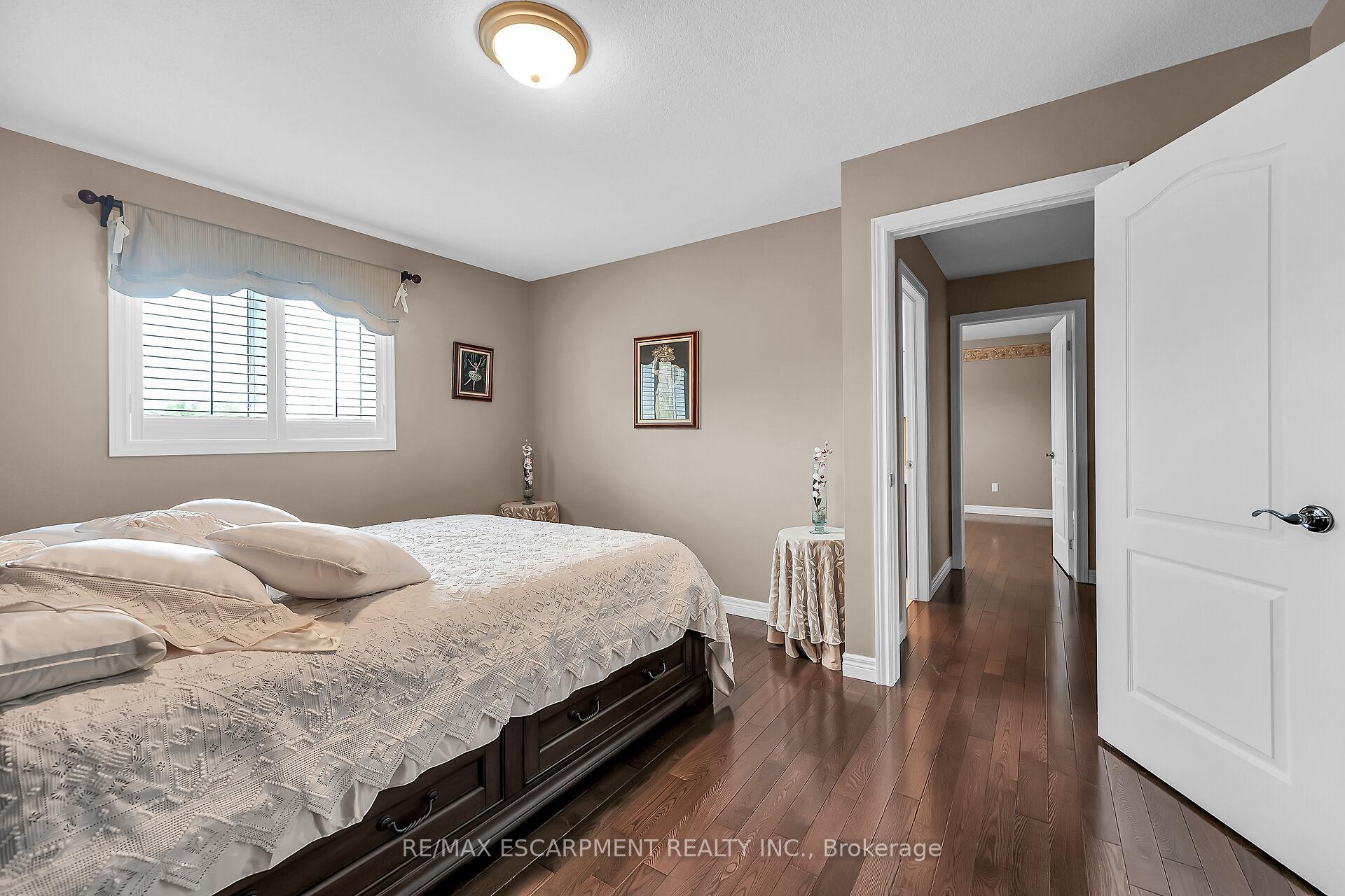 Photo 21 of 7 Kathleen Court, Hamilton, Hampton Heights — HOMEH