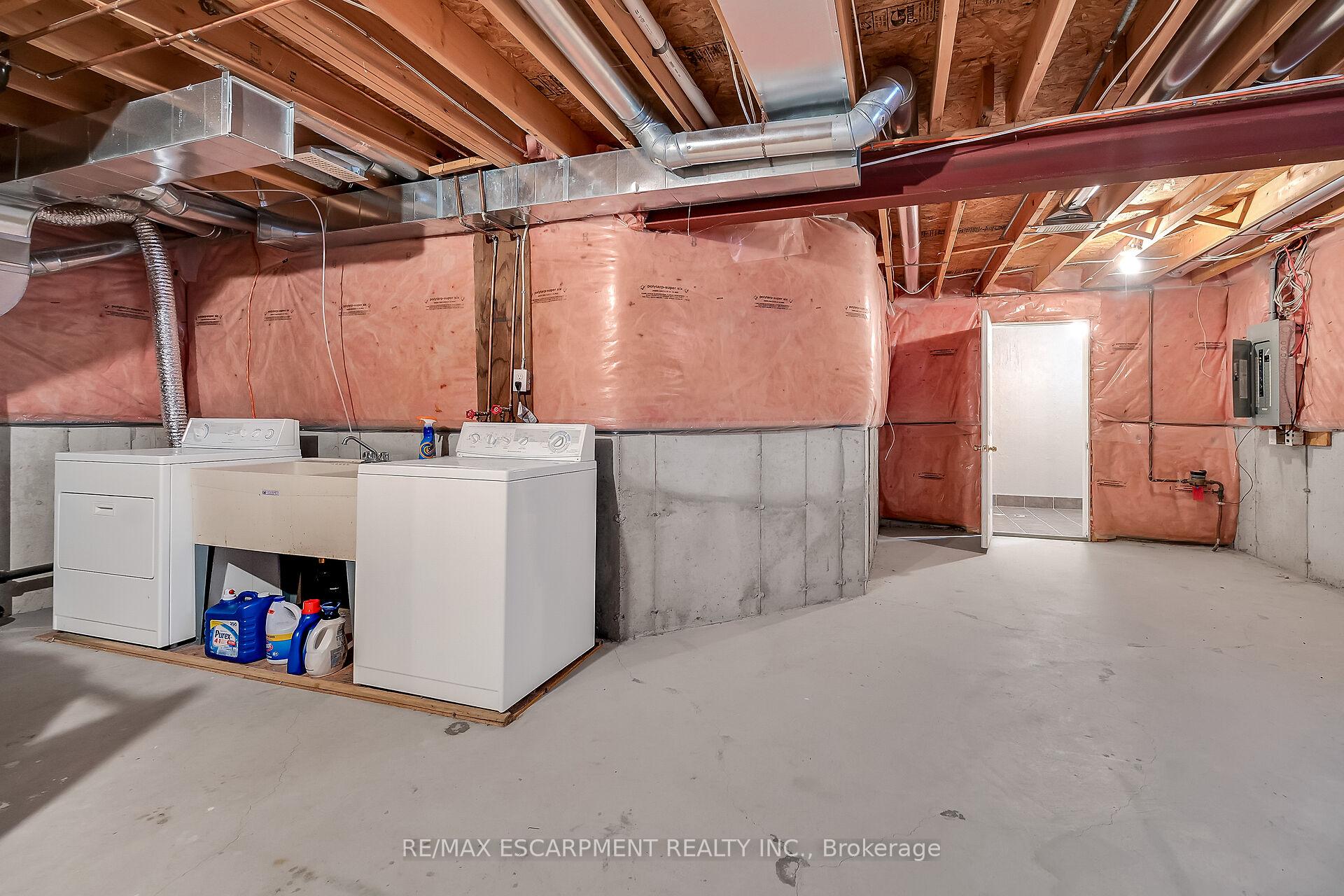 Photo 29 of 7 Kathleen Court, Hamilton, Hampton Heights — HOMEH