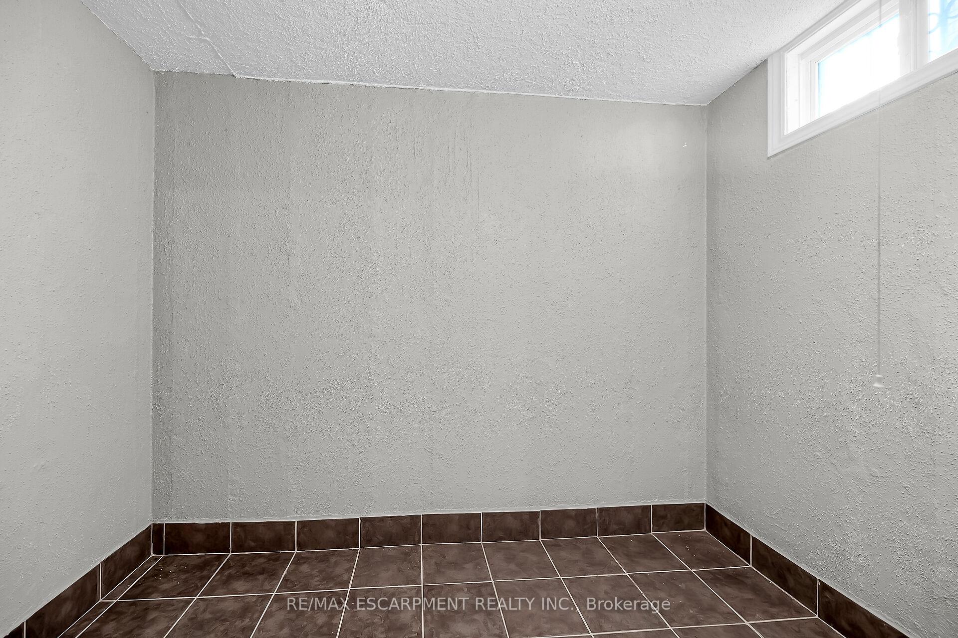 Photo 30 of 7 Kathleen Court, Hamilton, Hampton Heights — HOMEH