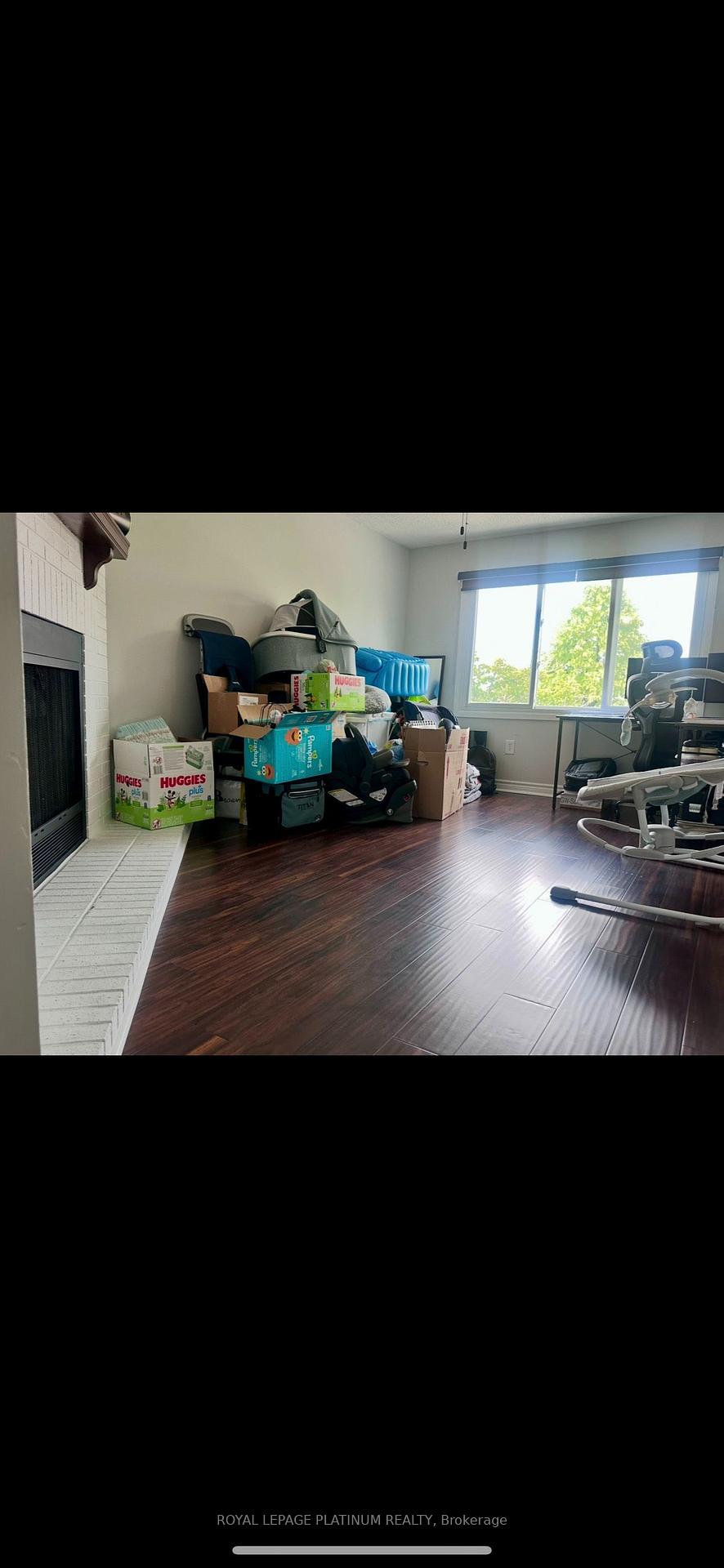 Photo 4 of 112 Cutters Crescent, Brampton, Fletcher's West — HOMEH