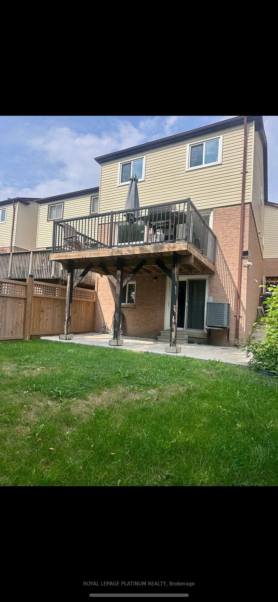 Photo 9 of 112 Cutters Crescent, Brampton, Fletcher's West — HOMEH