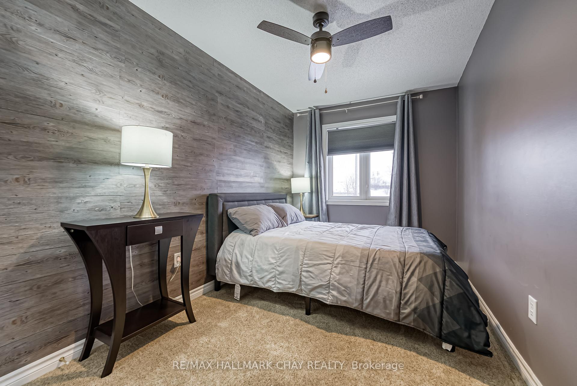 Photo 24 of 122 Stanley Street, Barrie, East Bayfield — HOMEH