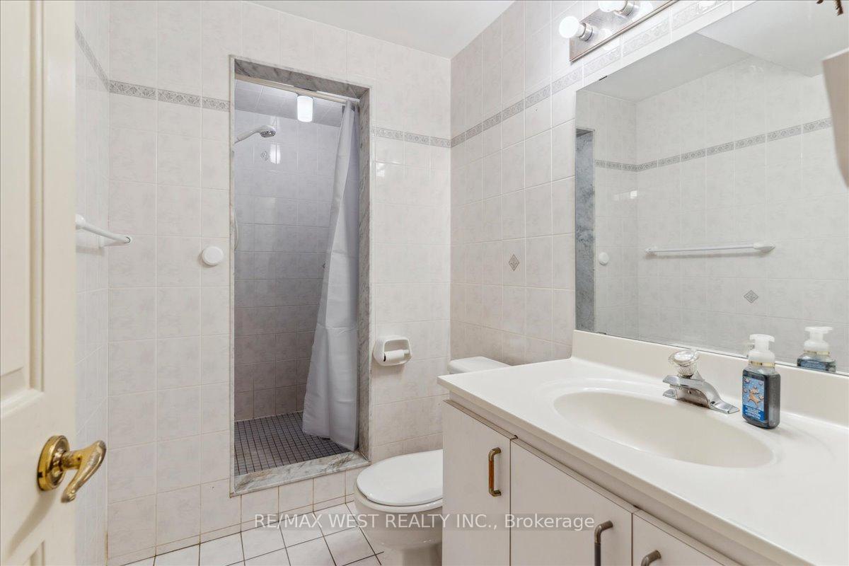Photo 20 of 66 Partridge Circle, Vaughan, West Woodbridge — HOMEH