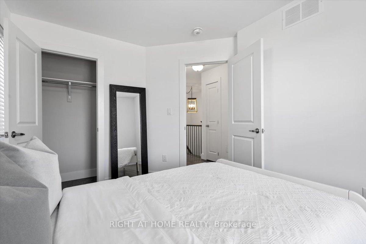 Photo 30 of 206 Yellow Birch Crescent, Blue Mountains — HOMEH