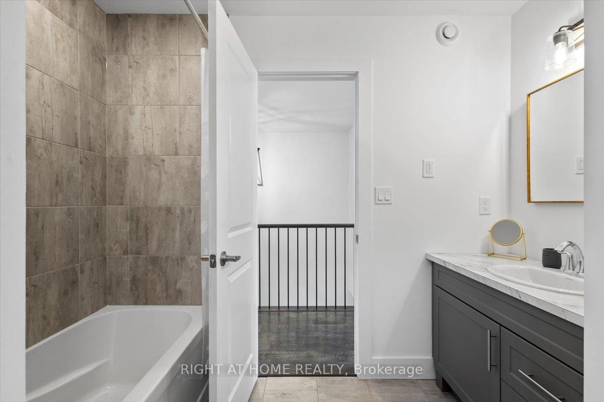 Photo 35 of 206 Yellow Birch Crescent, Blue Mountains — HOMEH