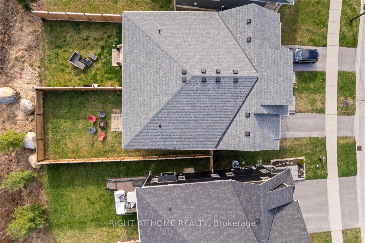 Photo 48 of 206 Yellow Birch Crescent, Blue Mountains — HOMEH