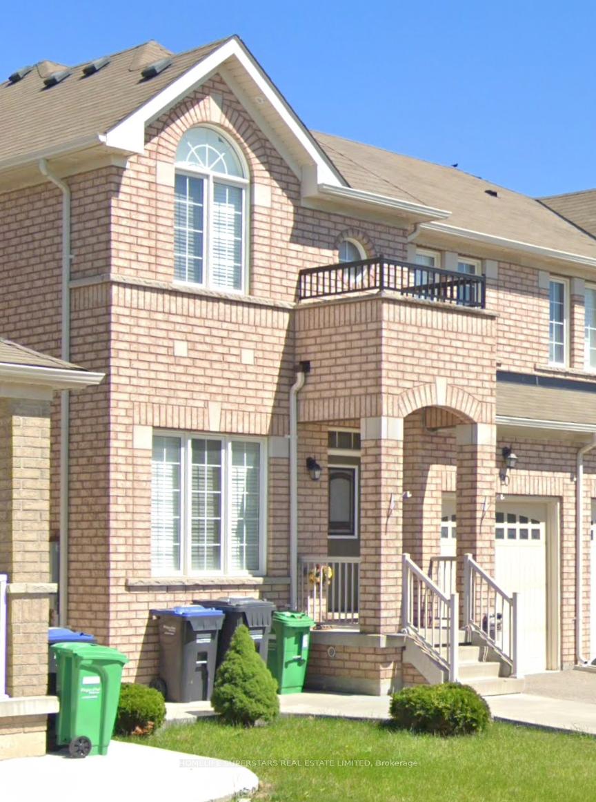 Front of 20 Daden Oaks Drive