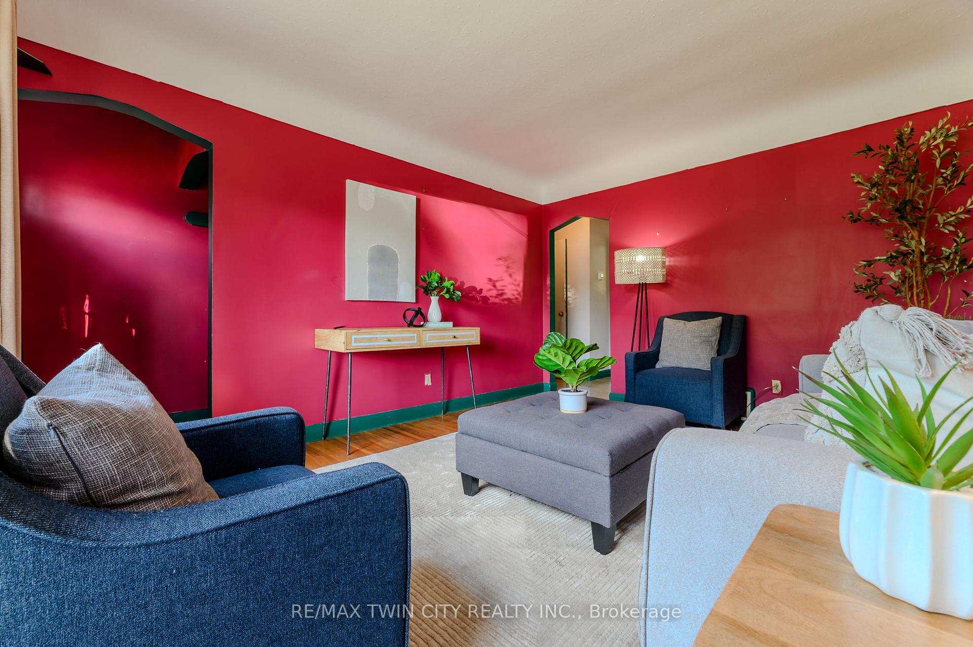 Photo 3 of 7 Cherry Road, Hamilton, Corman — HOMEH