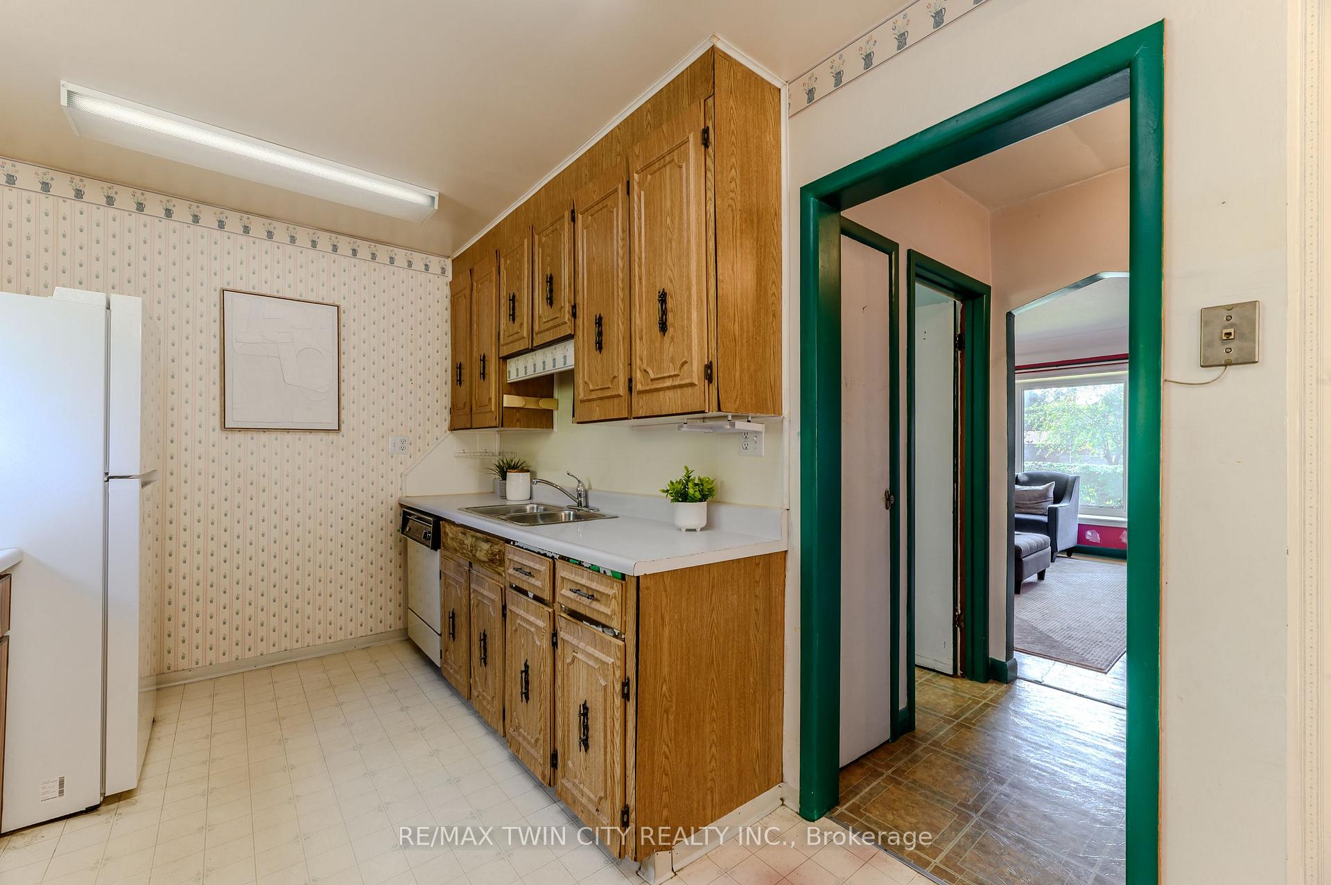 Photo 6 of 7 Cherry Road, Hamilton, Corman — HOMEH