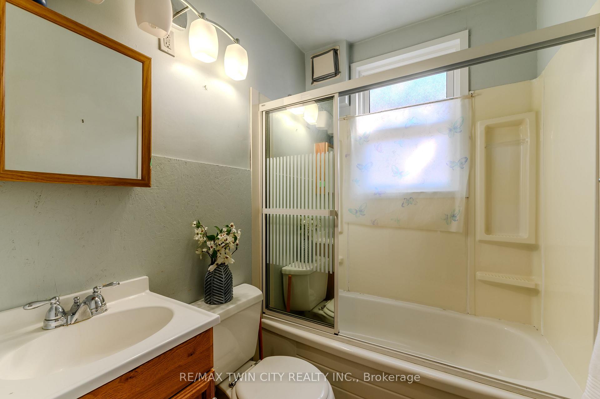 Photo 13 of 7 Cherry Road, Hamilton, Corman — HOMEH