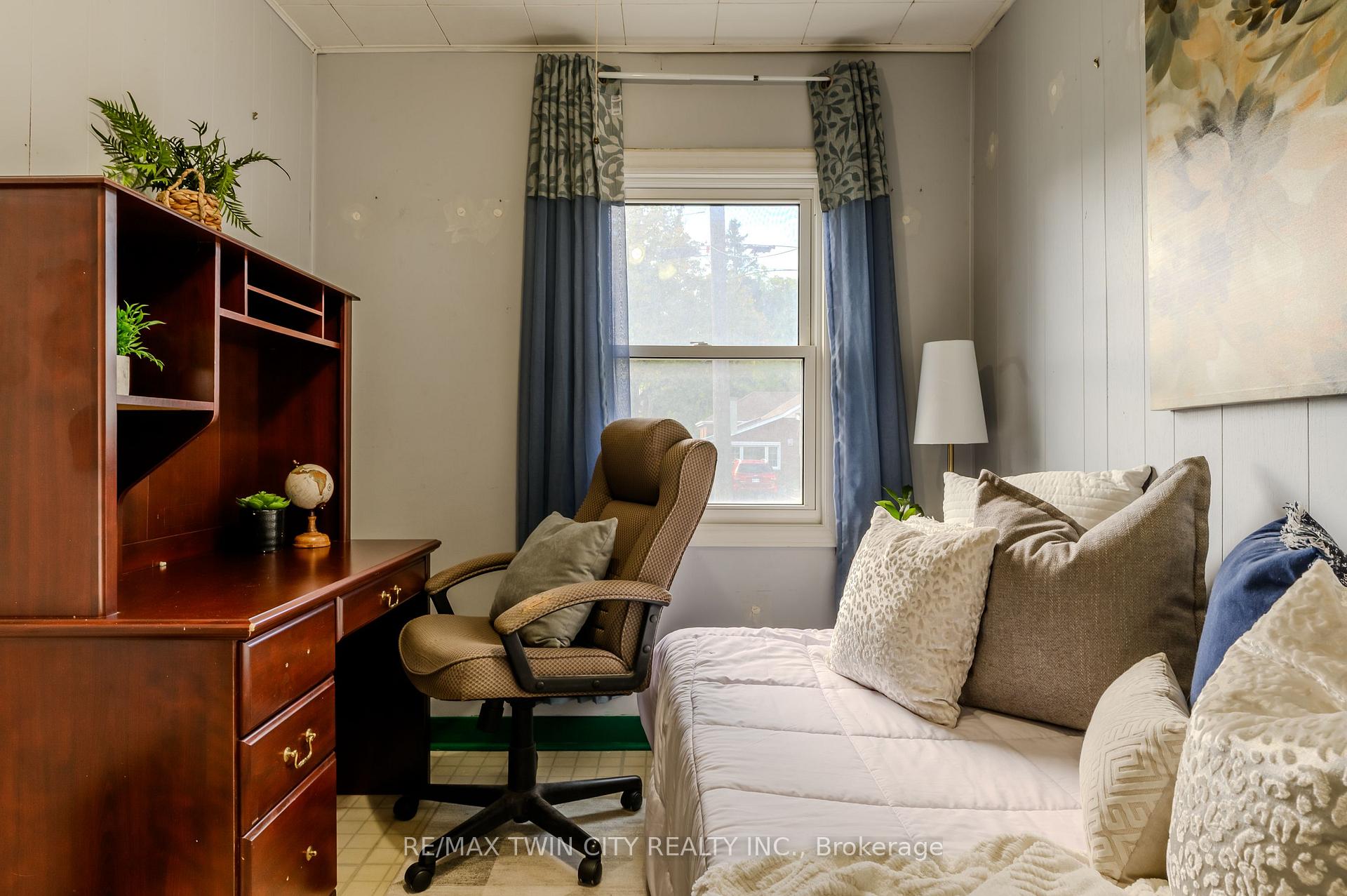 Photo 15 of 7 Cherry Road, Hamilton, Corman — HOMEH