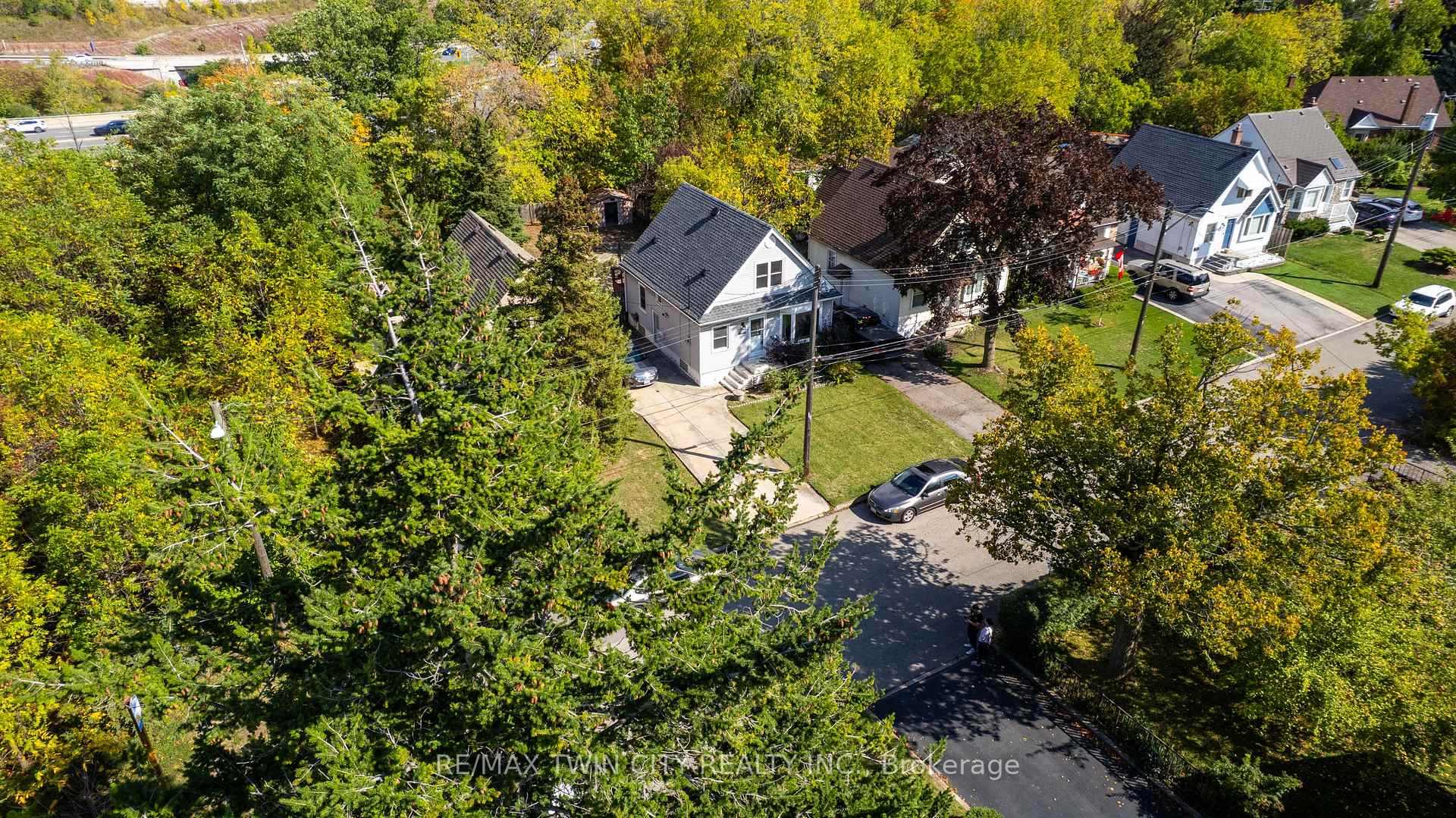 Photo 33 of 7 Cherry Road, Hamilton, Corman — HOMEH