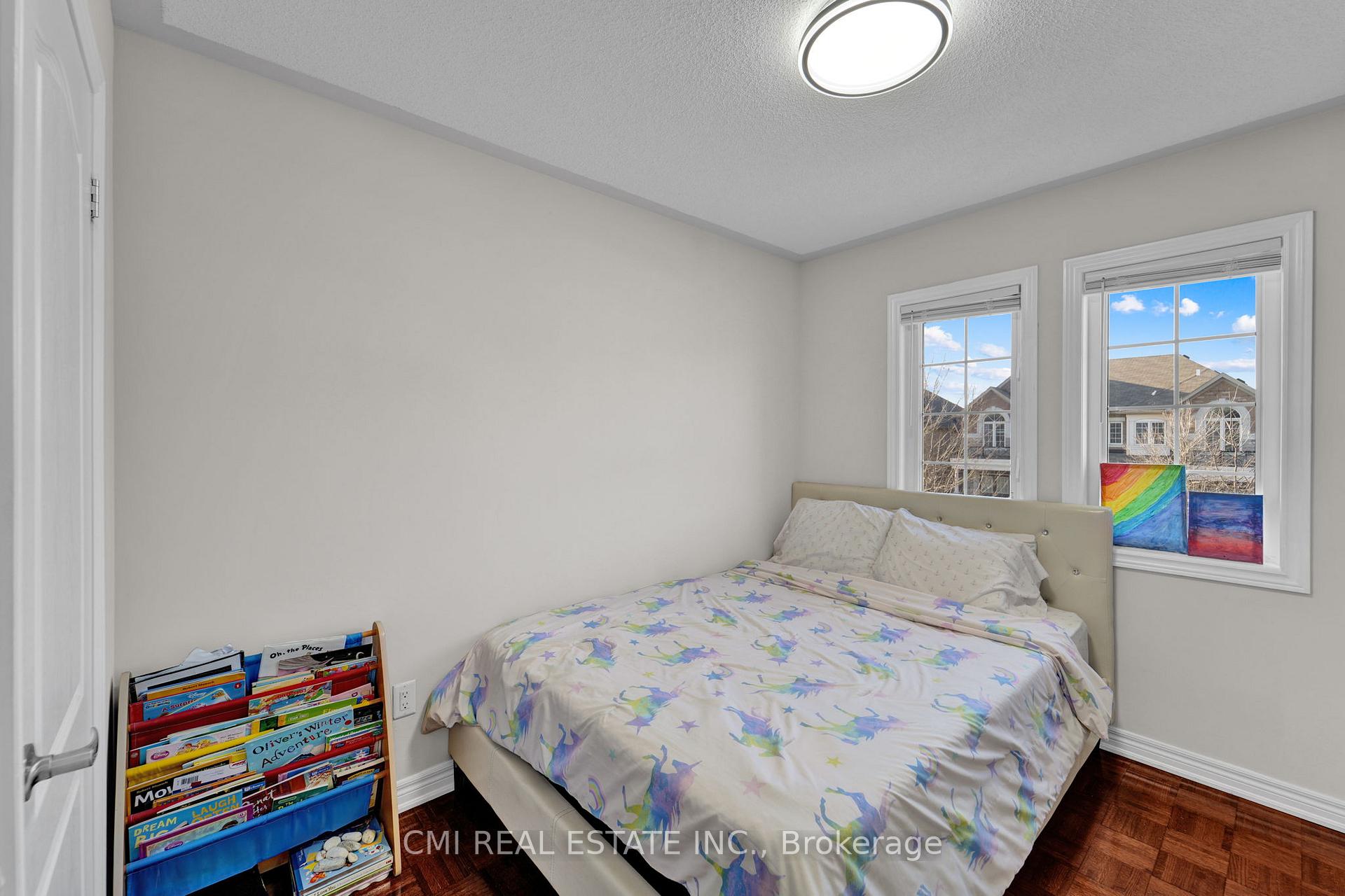 Photo 19 of 71 Lauderdale Drive, Vaughan, Patterson — HOMEH