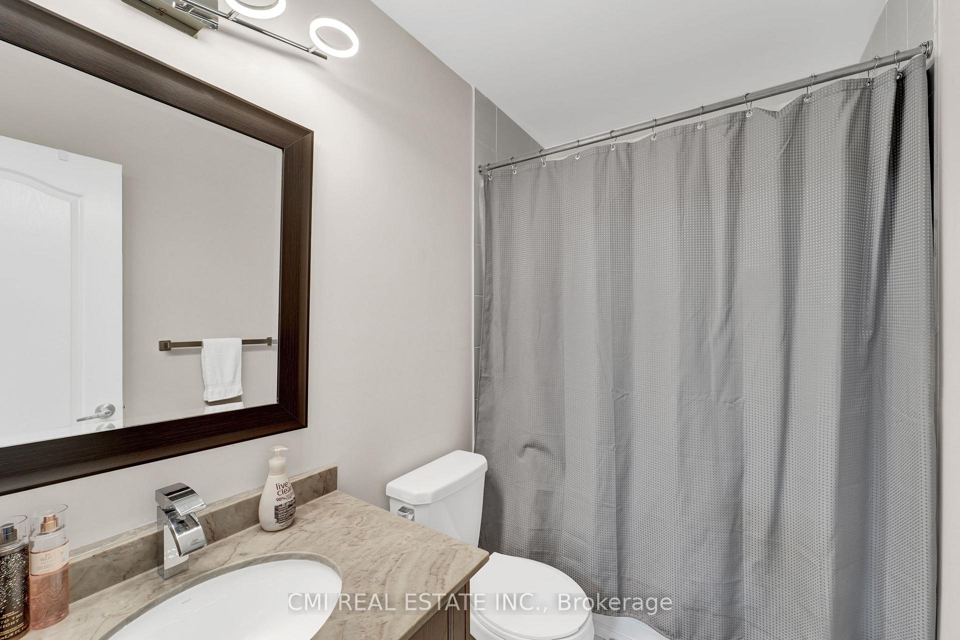 Photo 23 of 71 Lauderdale Drive, Vaughan, Patterson — HOMEH