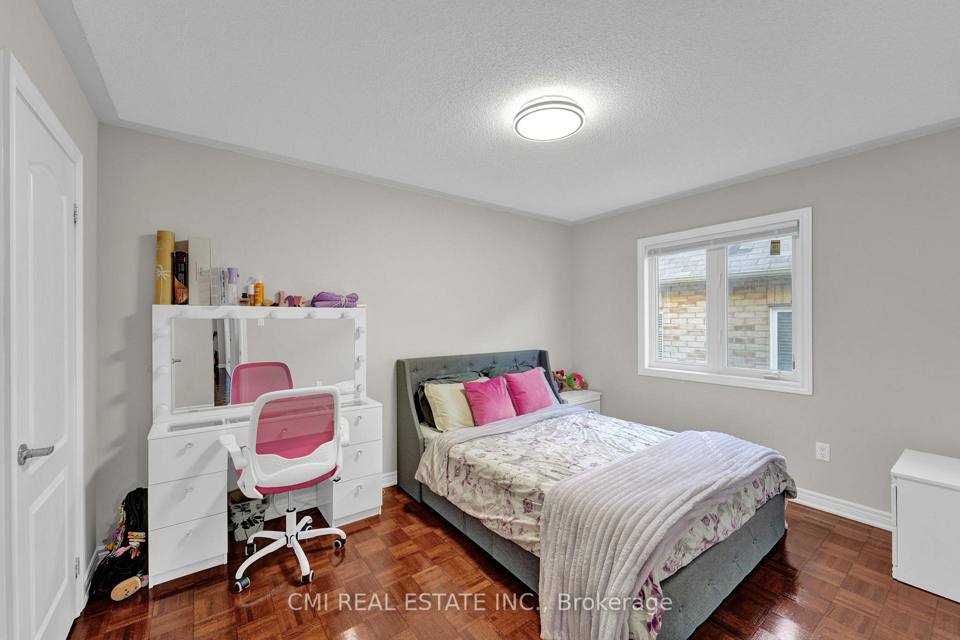 Photo 24 of 71 Lauderdale Drive, Vaughan, Patterson — HOMEH