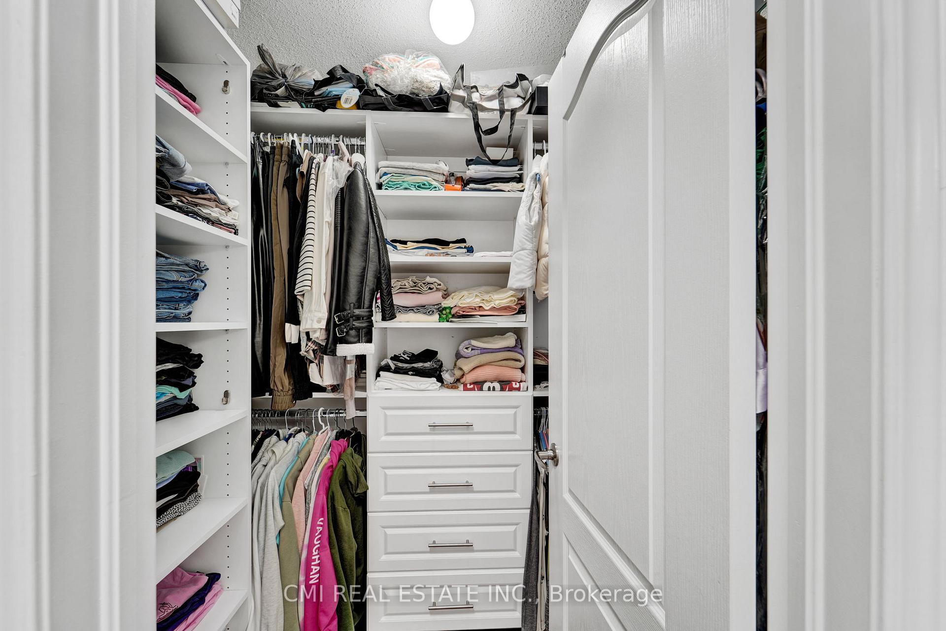 Photo 30 of 71 Lauderdale Drive, Vaughan, Patterson — HOMEH