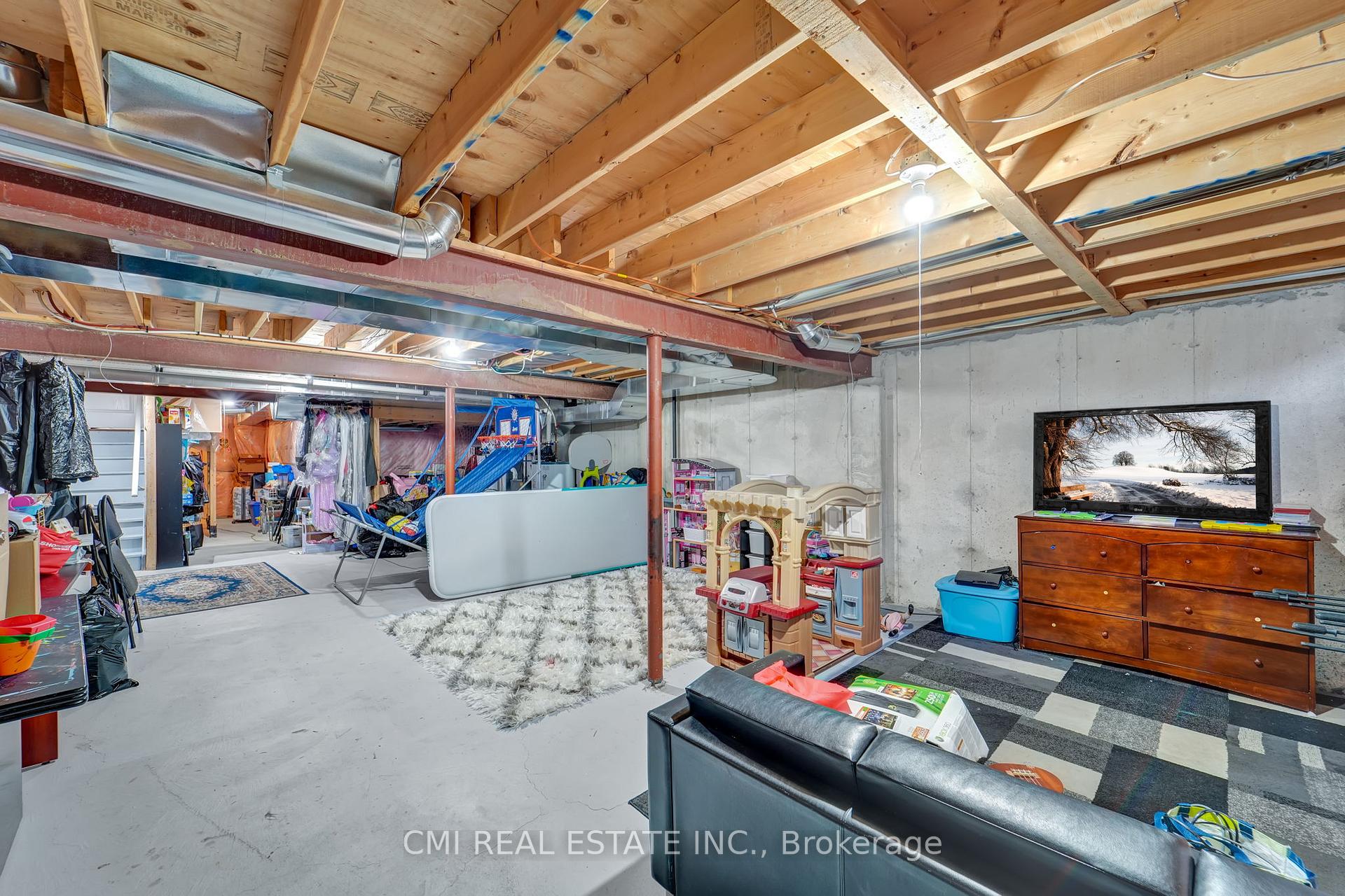 Photo 34 of 71 Lauderdale Drive, Vaughan, Patterson — HOMEH