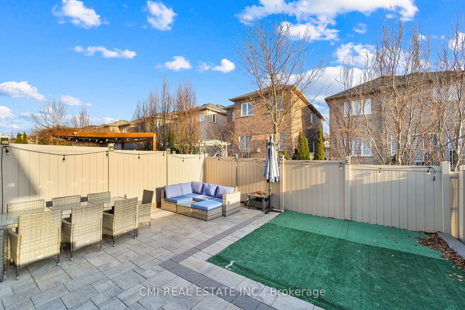 Photo 35 of 71 Lauderdale Drive, Vaughan, Patterson — HOMEH