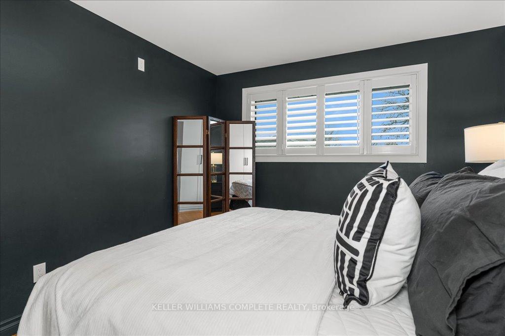 Photo 22 of 609 Braemore Road, Burlington, Roseland — HOMEH