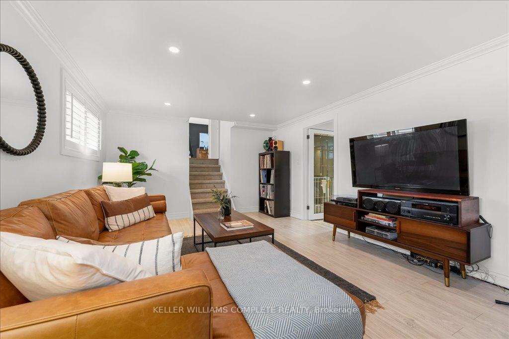 Photo 28 of 609 Braemore Road, Burlington, Roseland — HOMEH