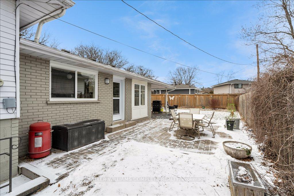 Photo 31 of 609 Braemore Road, Burlington, Roseland — HOMEH