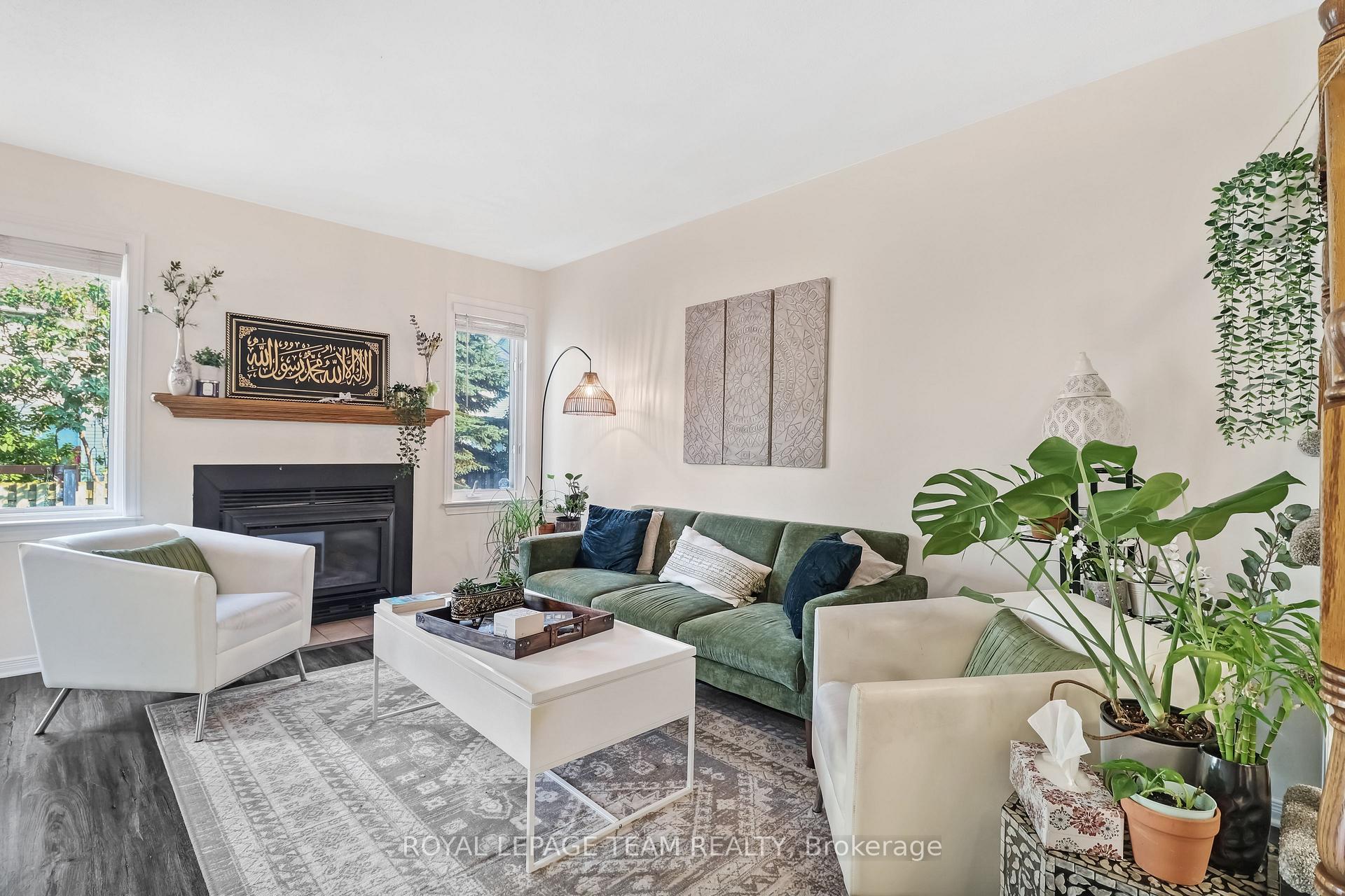 Photo 9 of 163 Markland Crescent, Ottawa, Barrhaven East — HOMEH