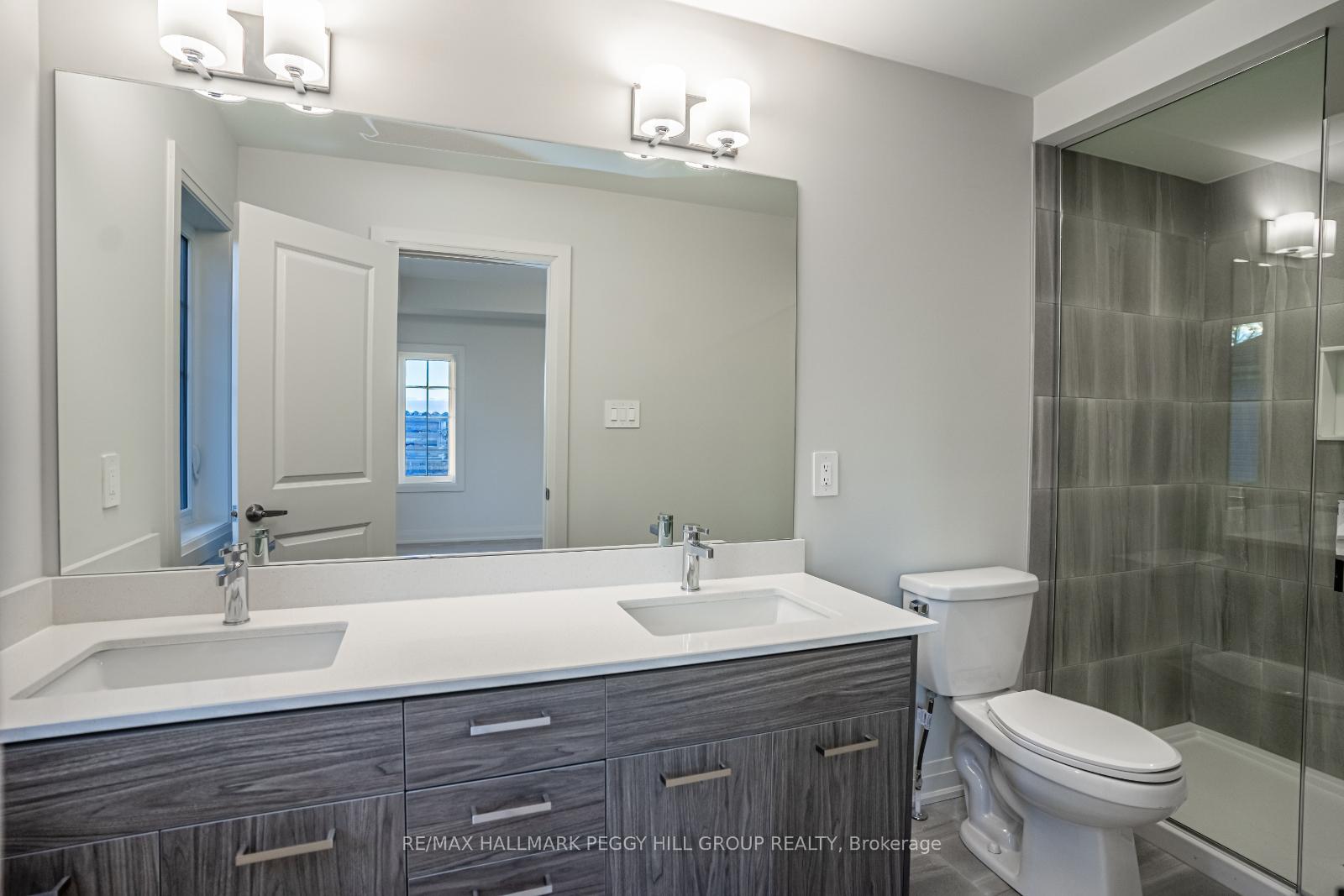 Photo 7 of 1 Amsterdam Drive, Barrie, Rural Barrie Southeast — HOMEH