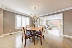 Photo 8 of 208 Franklin Avenue, Vaughan, Crestwood-Springfarm-Yorkhill — HOMEH
