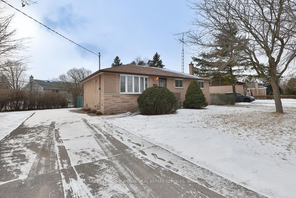 Photo 1 of 254 Foxbar Road, Burlington, Appleby — HOMEH