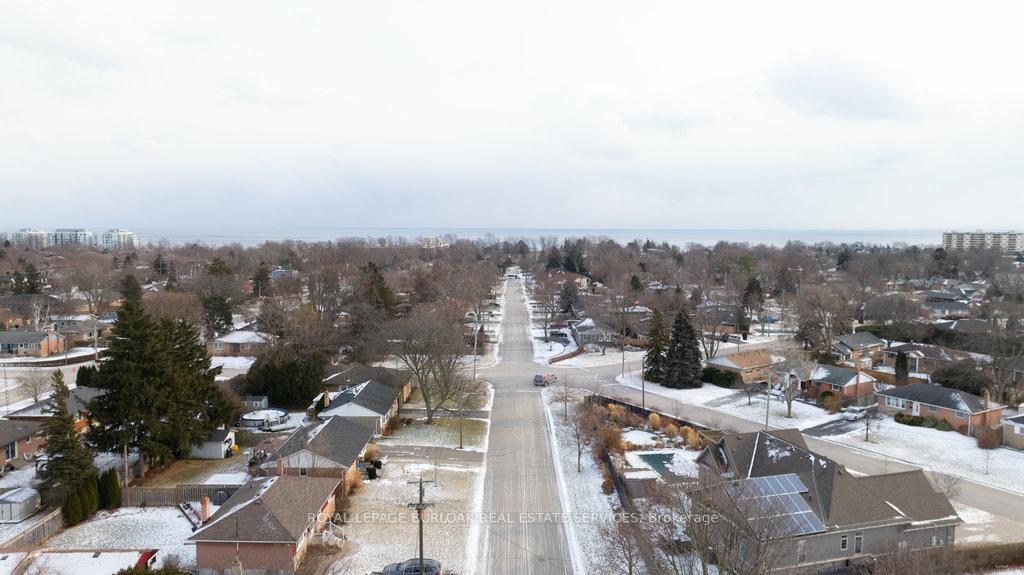 Photo 10 of 254 Foxbar Road, Burlington, Appleby — HOMEH