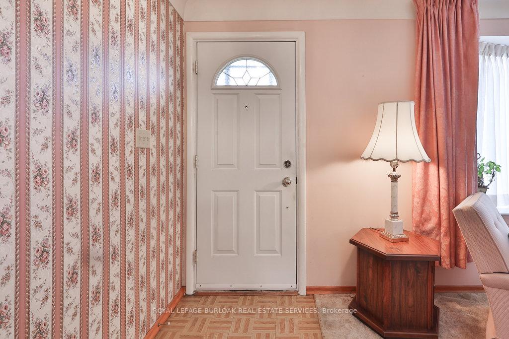 Photo 11 of 254 Foxbar Road, Burlington, Appleby — HOMEH