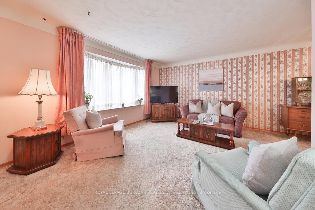 Photo 17 of 254 Foxbar Road, Burlington, Appleby — HOMEH