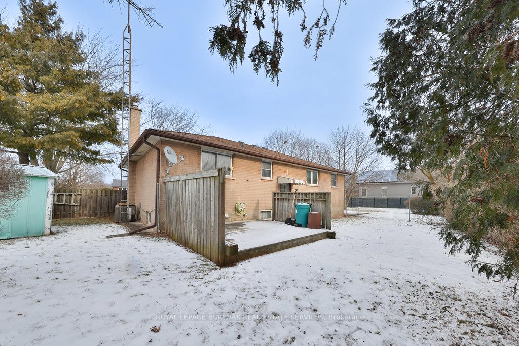 Photo 35 of 254 Foxbar Road, Burlington, Appleby — HOMEH