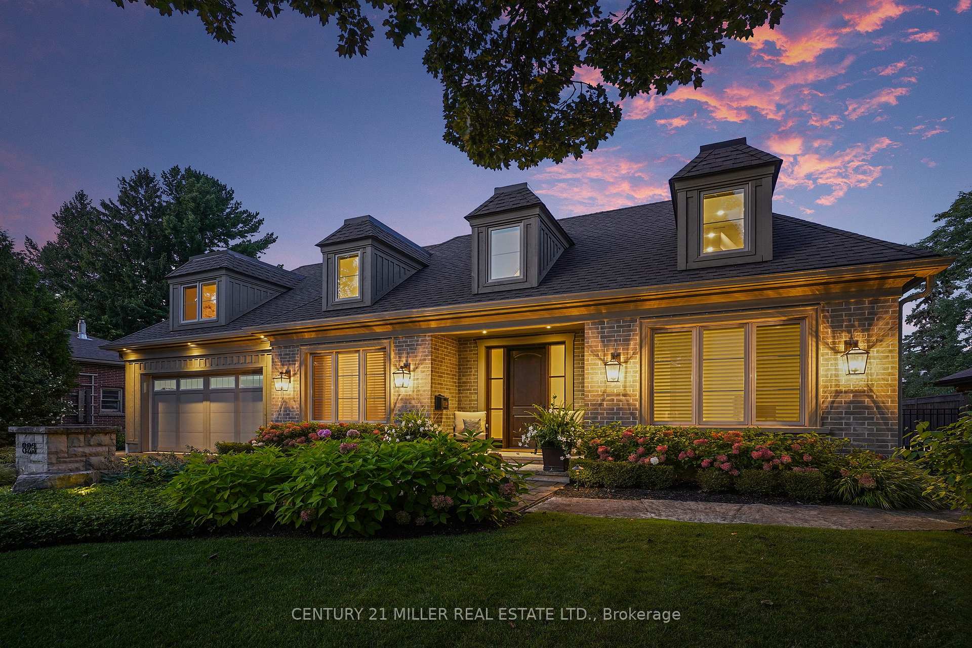 Photo 1 of 823 Partridge Drive, Burlington, LaSalle — HOMEH