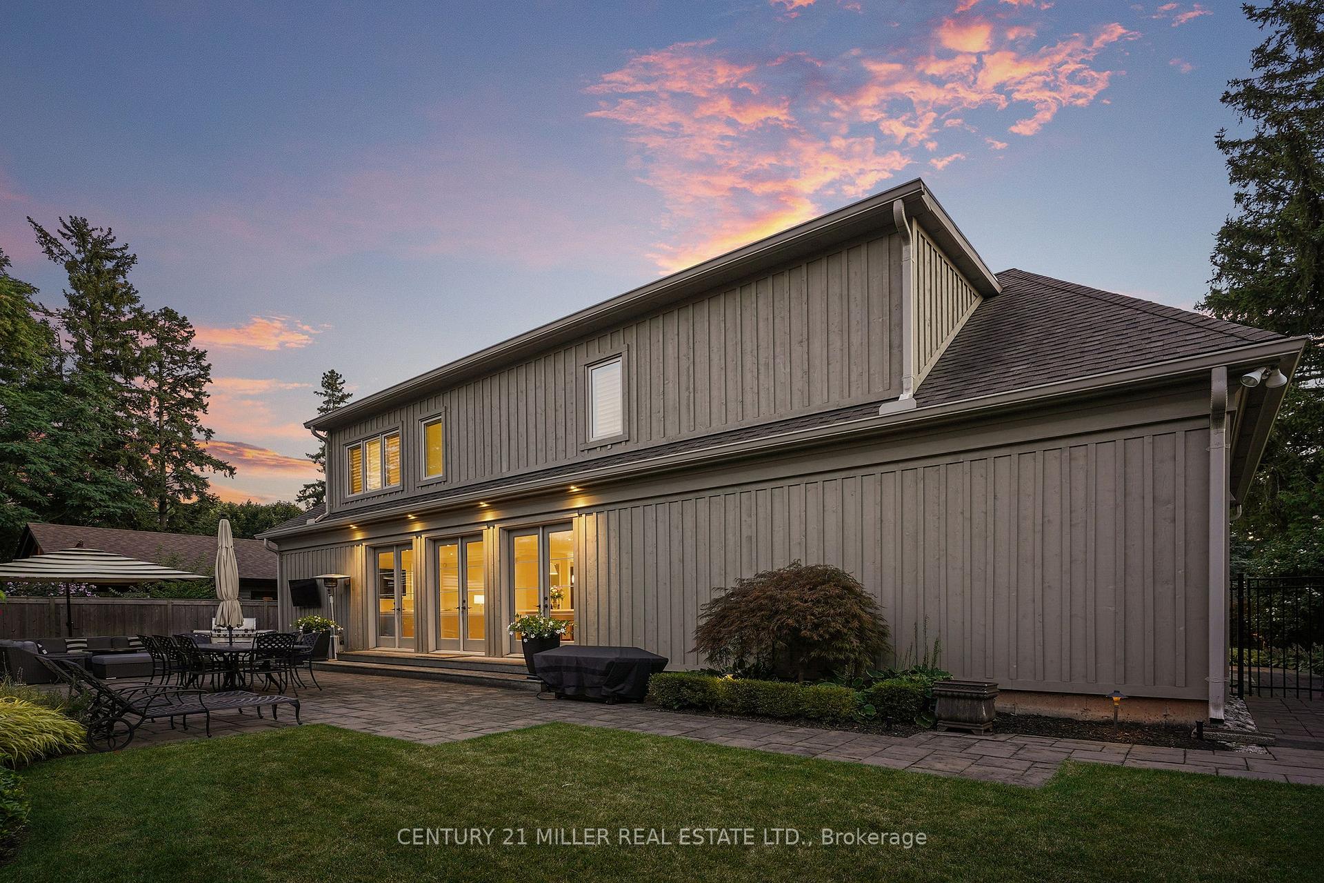 Photo 5 of 823 Partridge Drive, Burlington, LaSalle — HOMEH